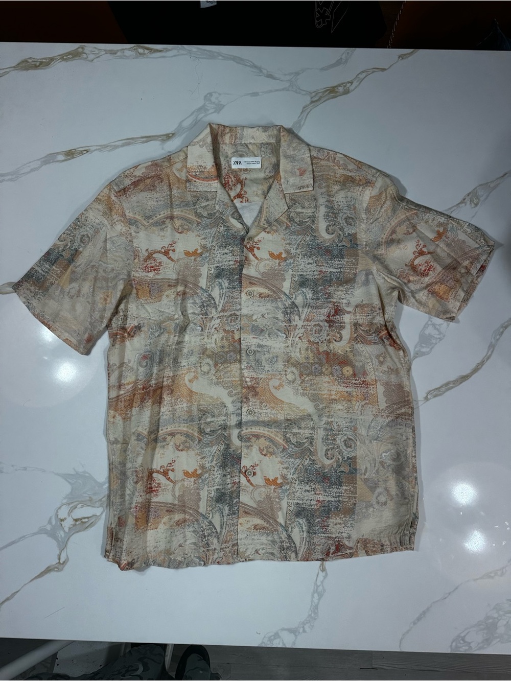 Zara Beige Paisley Short-Sleeve Button-Down Shirt with Rust Accents